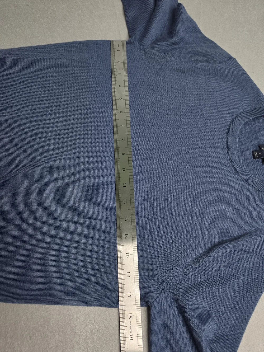 J.Crew Men's Merino Blend Crewneck Merino Blend Wool Sweater in Dusty Blue Small